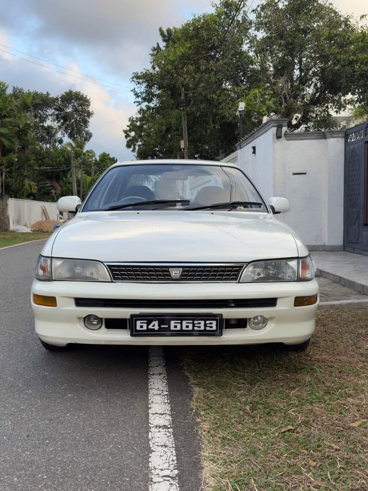 Toyota Corolla CE100 1991