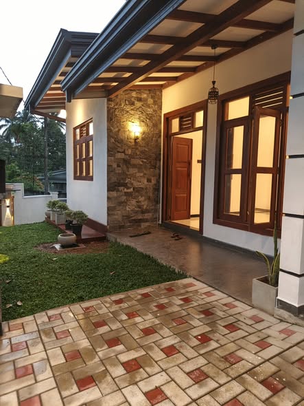 Land and House for Sale in Horana, Kalutara
